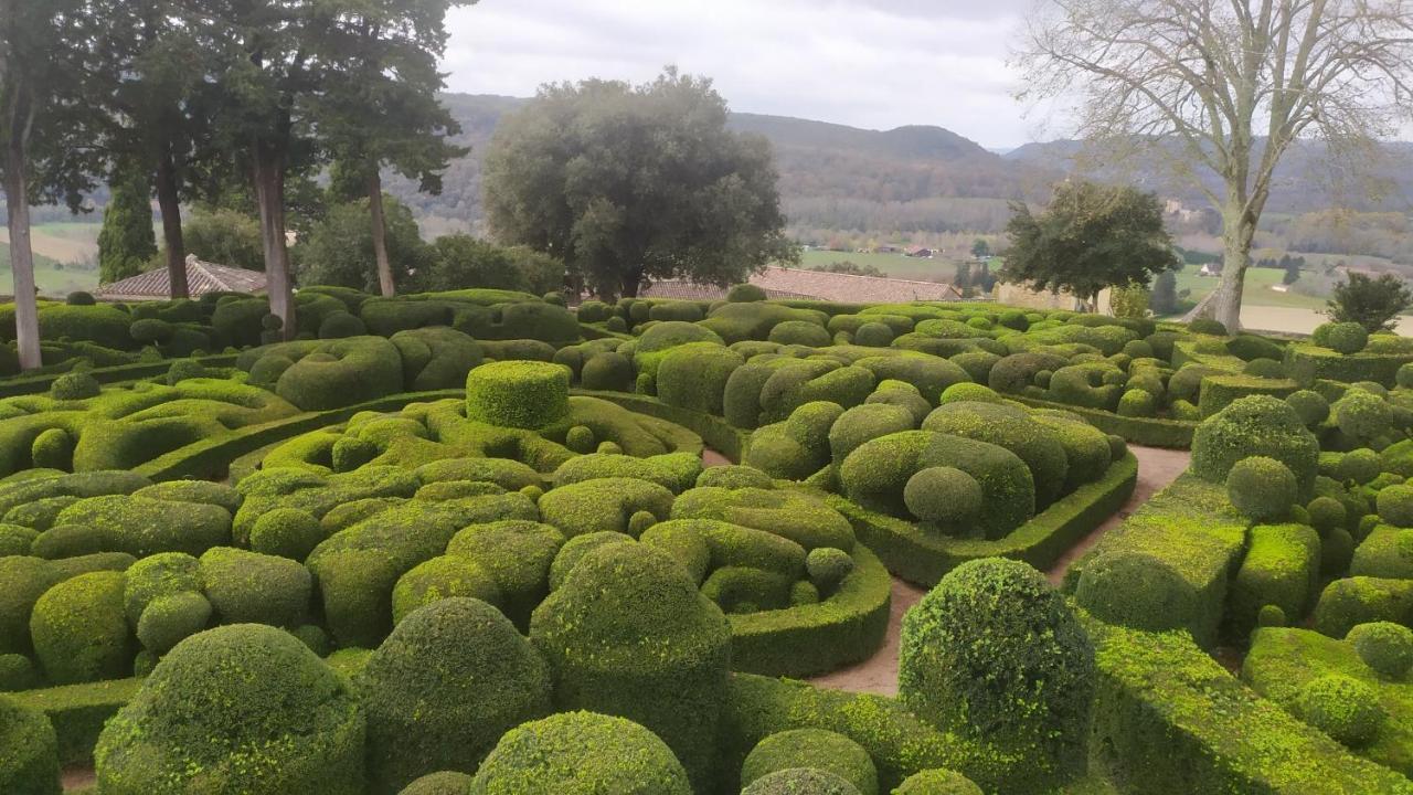 Le Clos De La Musardise - Gites De Charme Avec Piscine Chauffee Salignac Eyvigues Екстер'єр фото